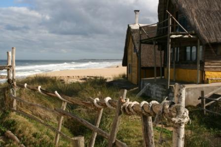 weiter, leerer Strand